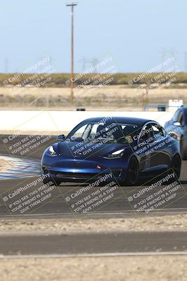 media/Nov-08-2025-Speed Ventures (Sat) [[1c7a6332f5]]/TC B/Session 3 (Turn 1)/